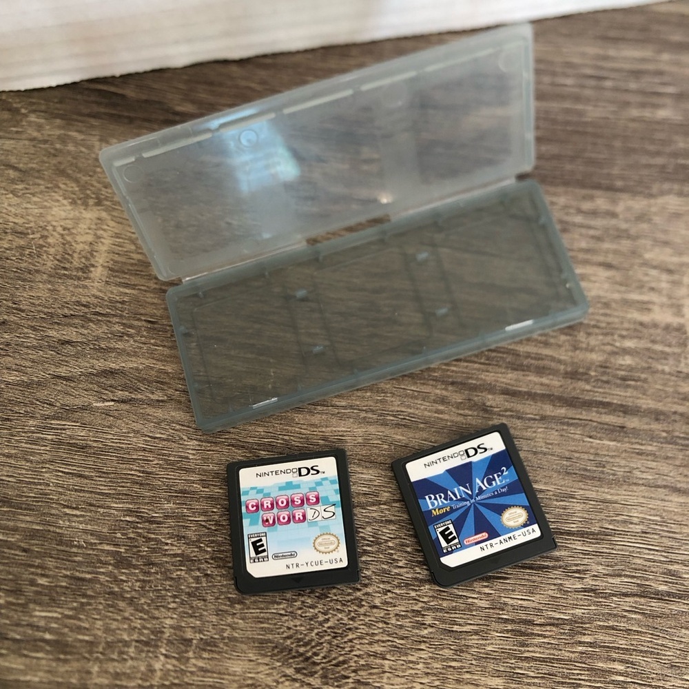 Nintendo DS Game Cartridges with Case